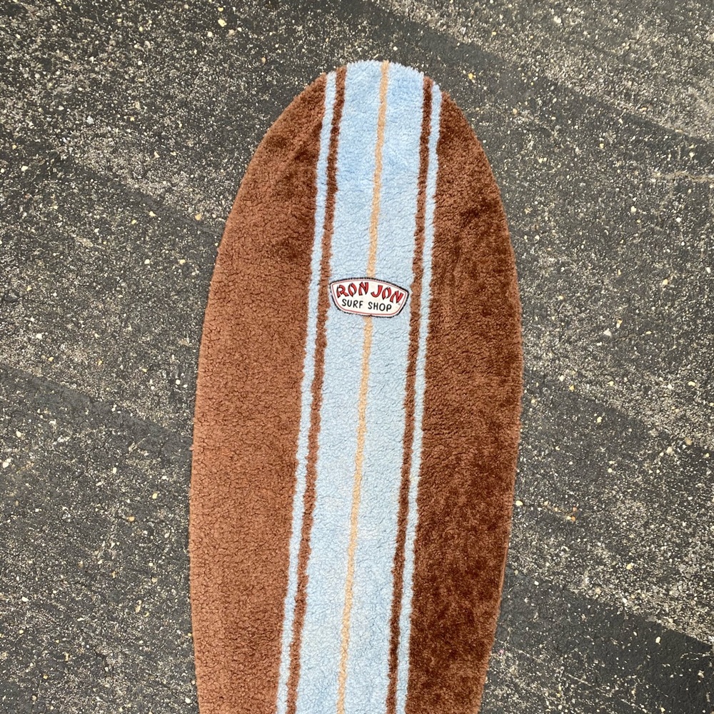 Ron Jon surfboard rug 🌊🏄